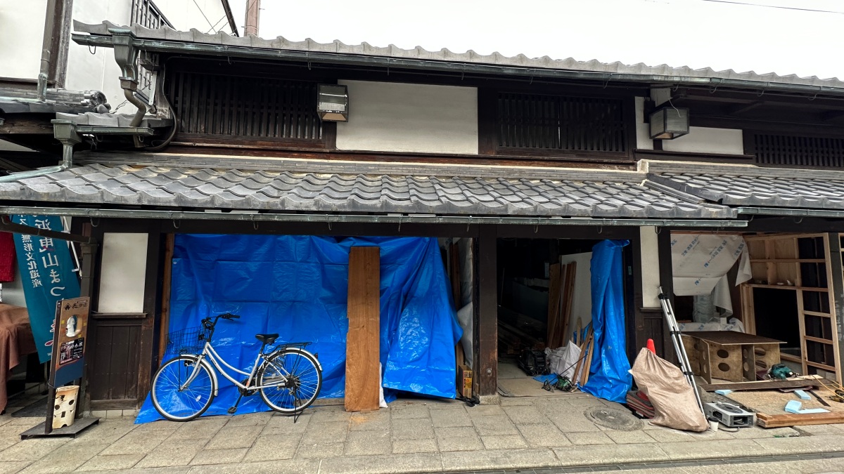 リノベーション中の宿