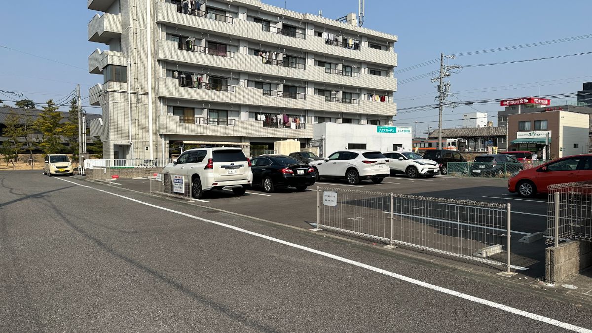 駐車場の様子その2