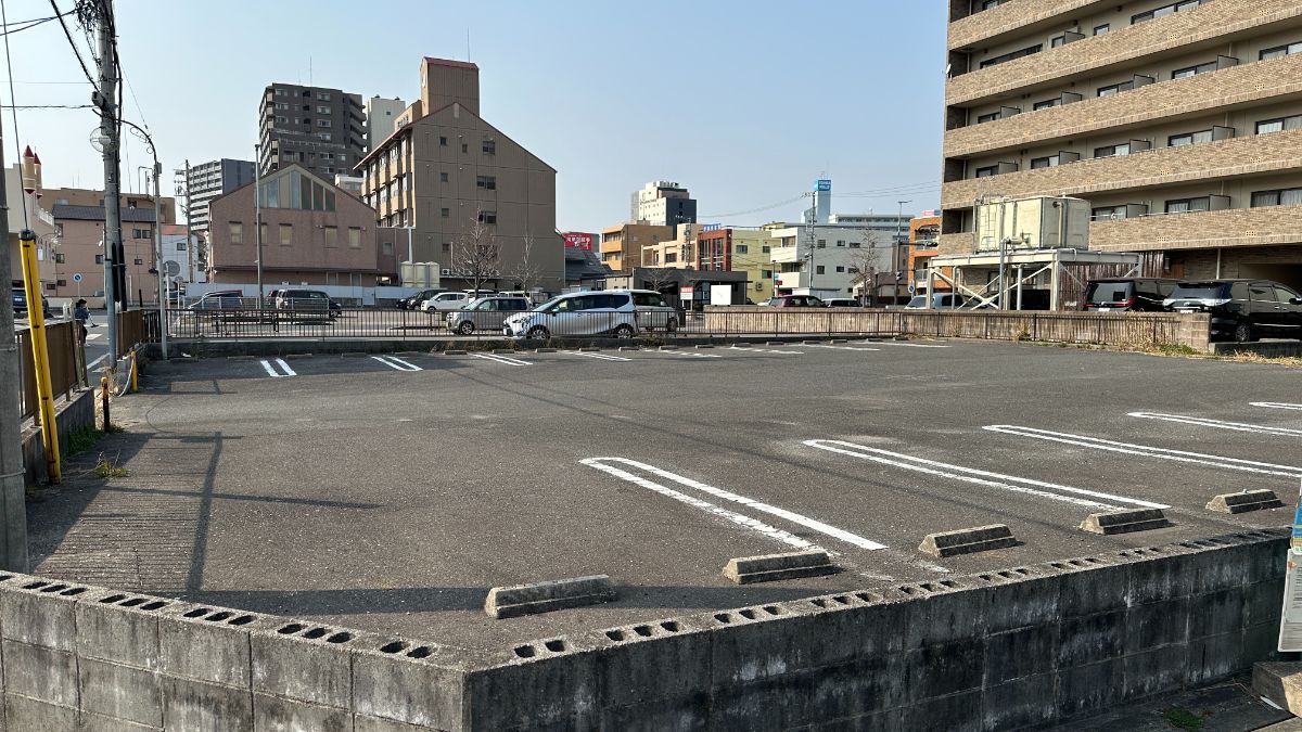 駐車場の様子その1